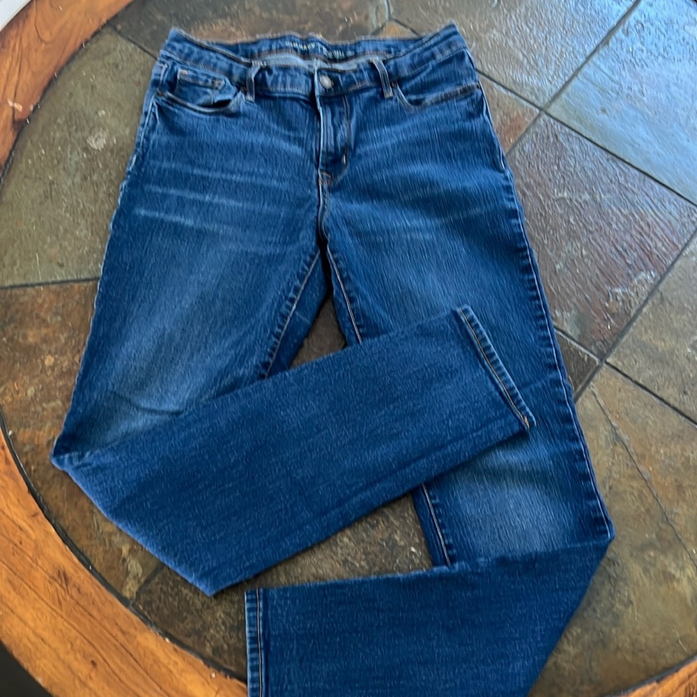 EUC ~ Old Navy ~ jeans ~ size 8 Long